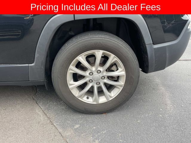 Used 2022 Jeep Cherokee Latitude Lux AWD/4WD image 5
