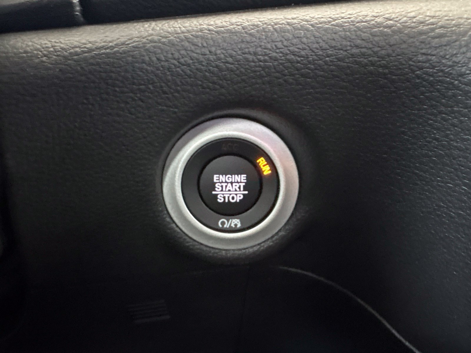 New 2027 Chrysler Pacifica Limited FWD image 31