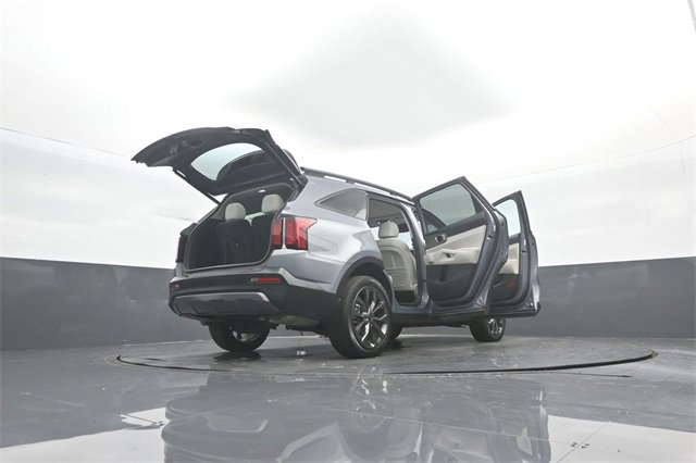 Used 2023 Kia Sorento X-Line EX image 38