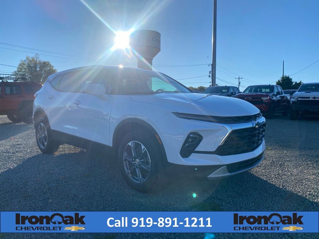 New 2025 Chevrolet Blazer LT w/ Driver Confidence Package video 1