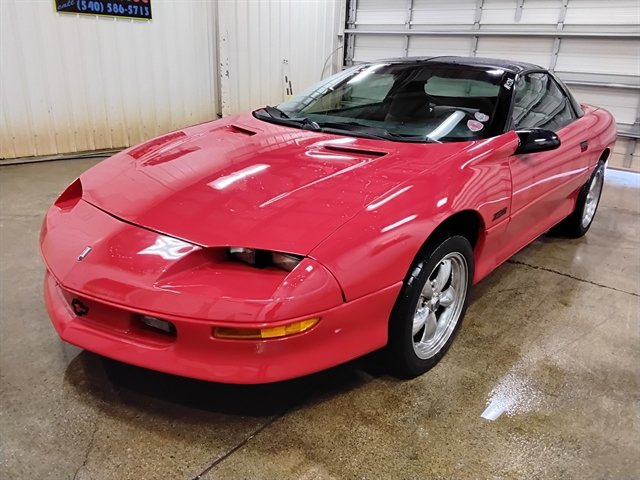 Used 1994 Chevrolet Camaro Z28 RWD image 4