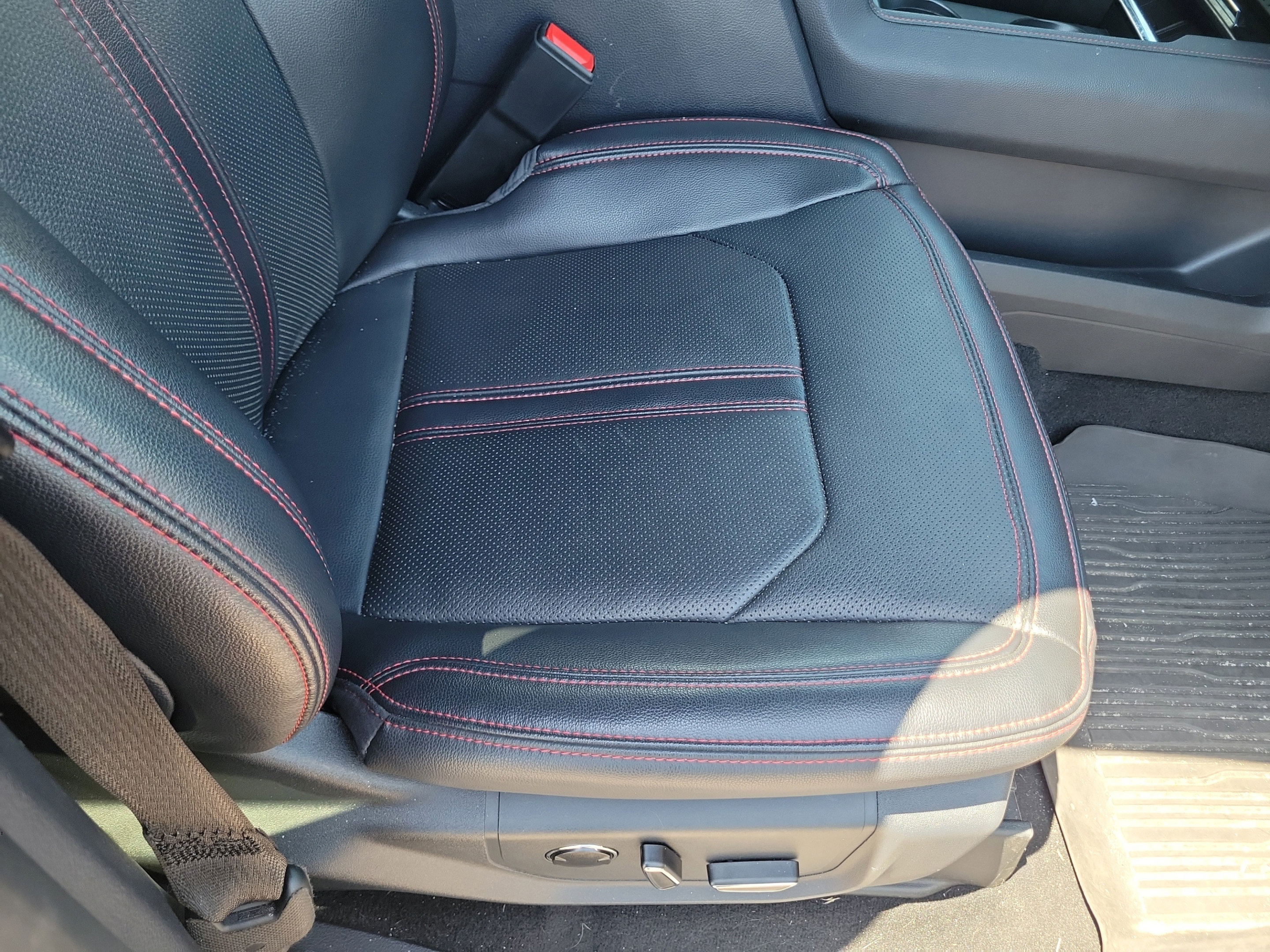 Used 2024 Ford Expedition Max Limited RWD image 19