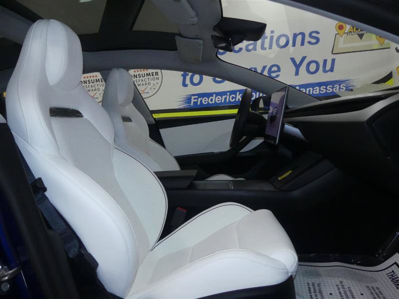Used 2025 Tesla Model 3 Performance AWD/4WD image 7