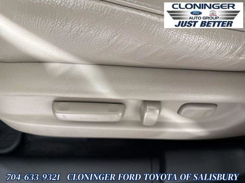 Used 2018 Honda Pilot Touring image 23