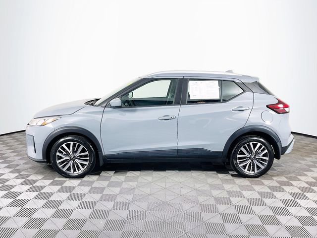 Used 2024 Nissan Kicks SV image 5