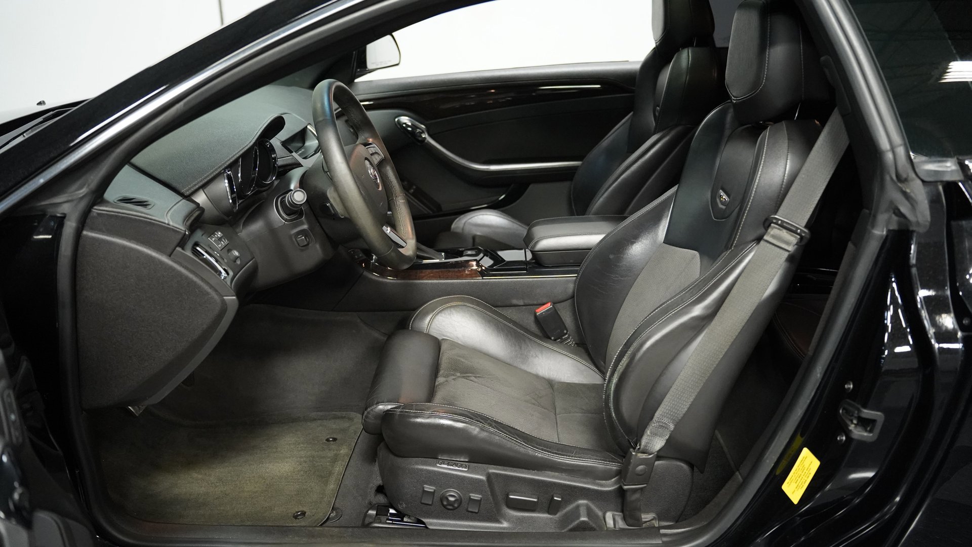 Used 2013 Cadillac CTS V w/ Wood Trim Package image 31