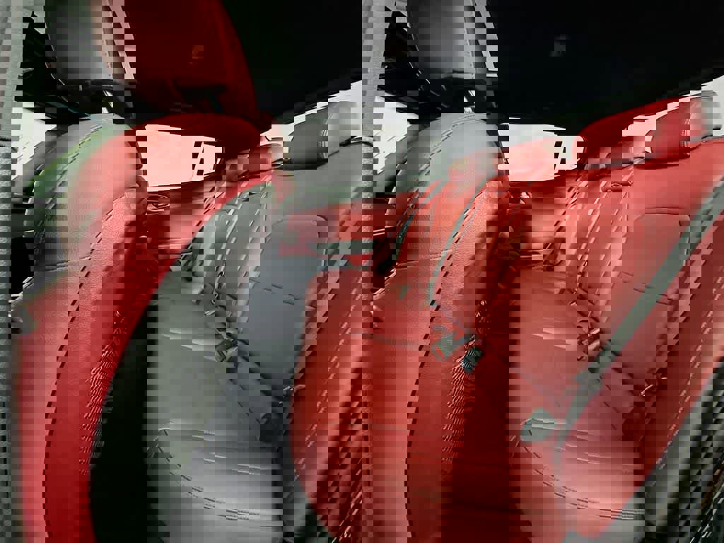 Used 2018 Kia Stinger GT1 image 14