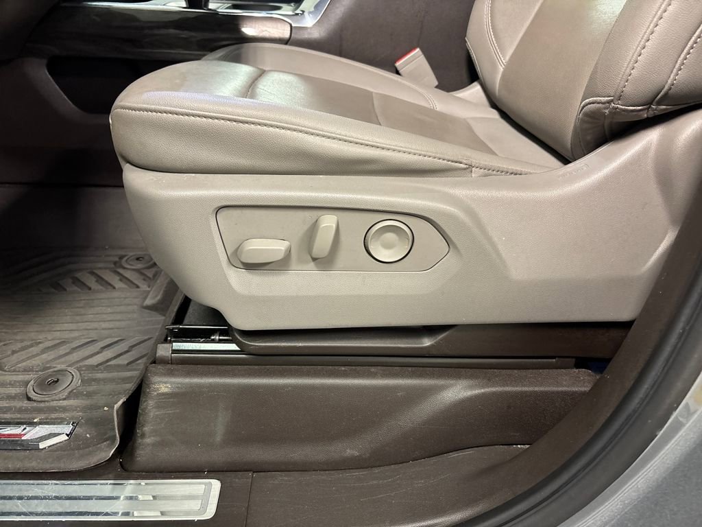 Certified 2024 Chevrolet Silverado 1500 LTZ image 28