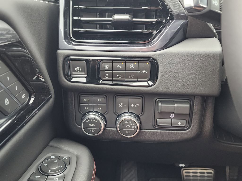 New 2026 GMC Yukon XL AT4 Ultimate image 19