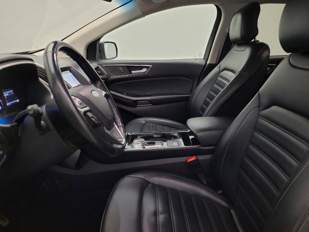 Used 2019 Ford Edge SEL w/ Equipment Group 201A image 17