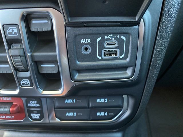 New 2026 Jeep Wrangler Unlimited Rubicon image 17