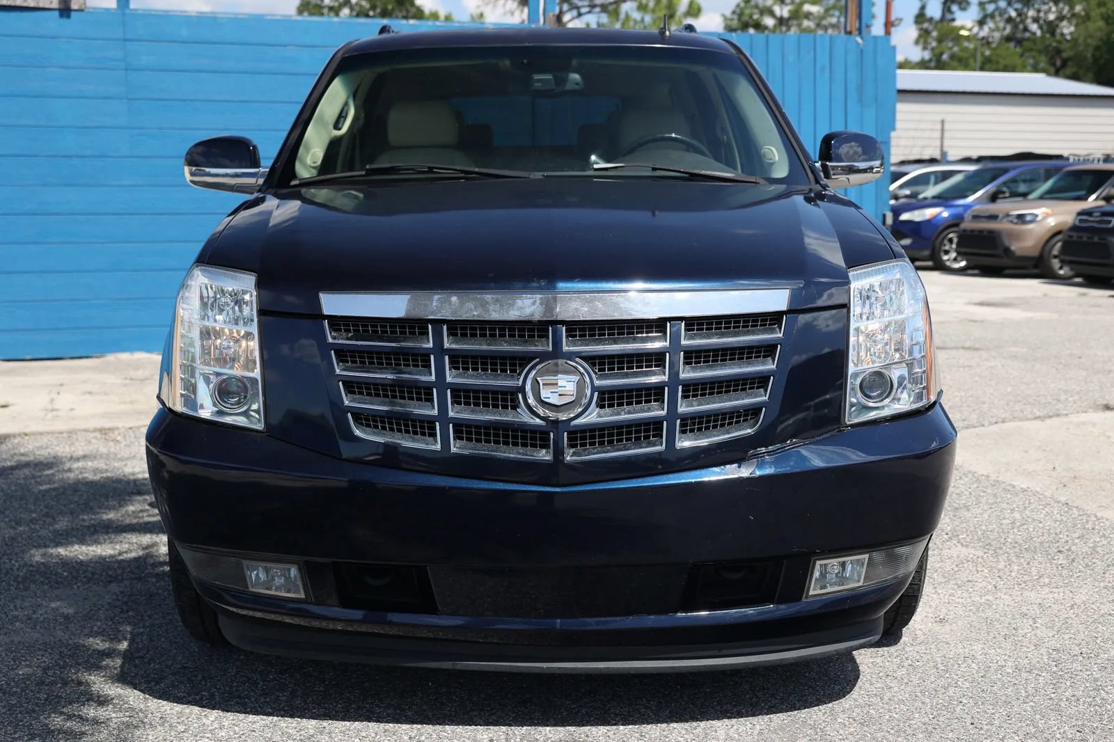 Used 2007 Cadillac Escalade ESV AWD w/ Information Package image 10