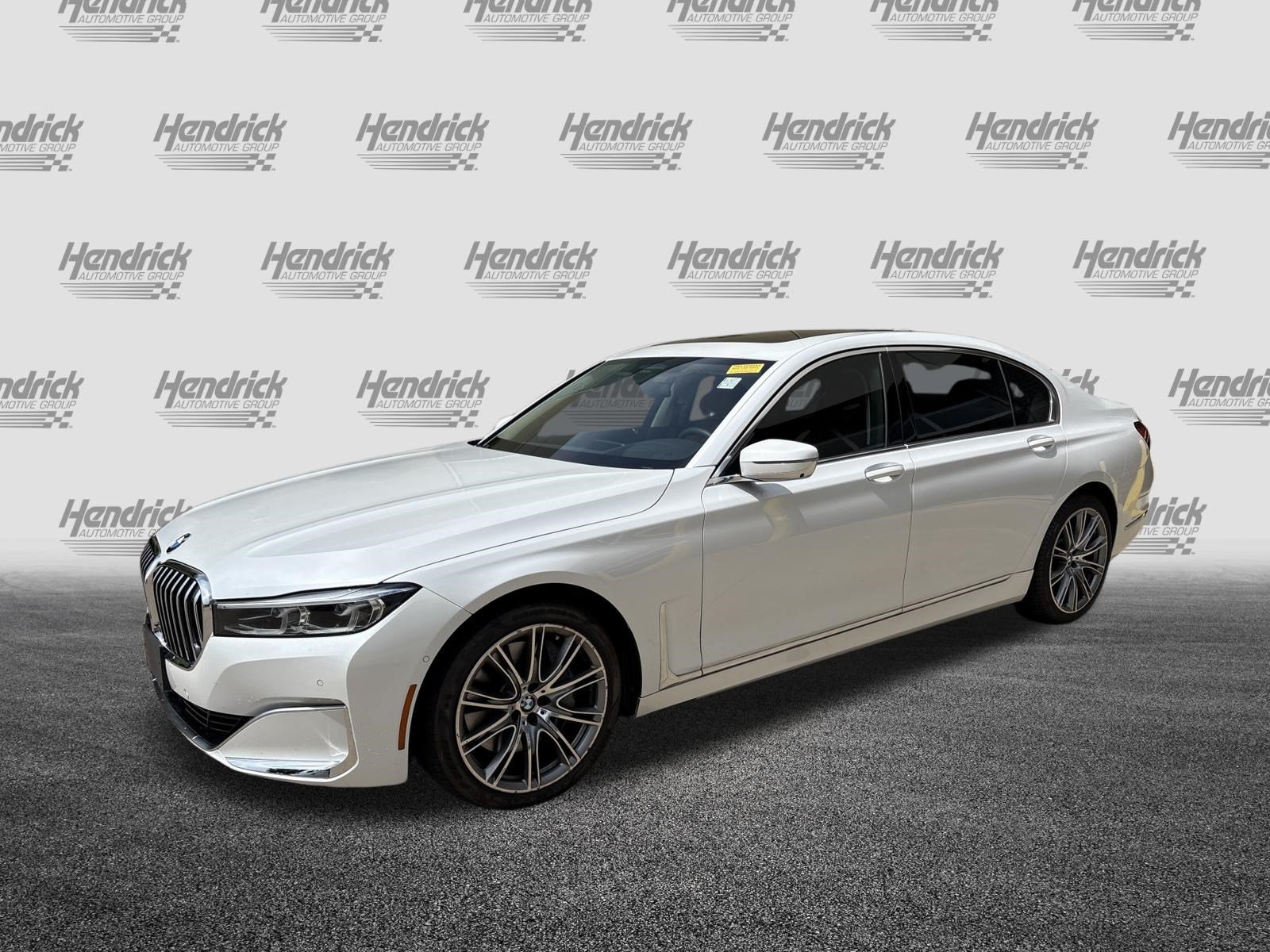 Used 2022 BMW 750i xDrive w/ Luxury Rear Seating Package AWD/4WD image 5