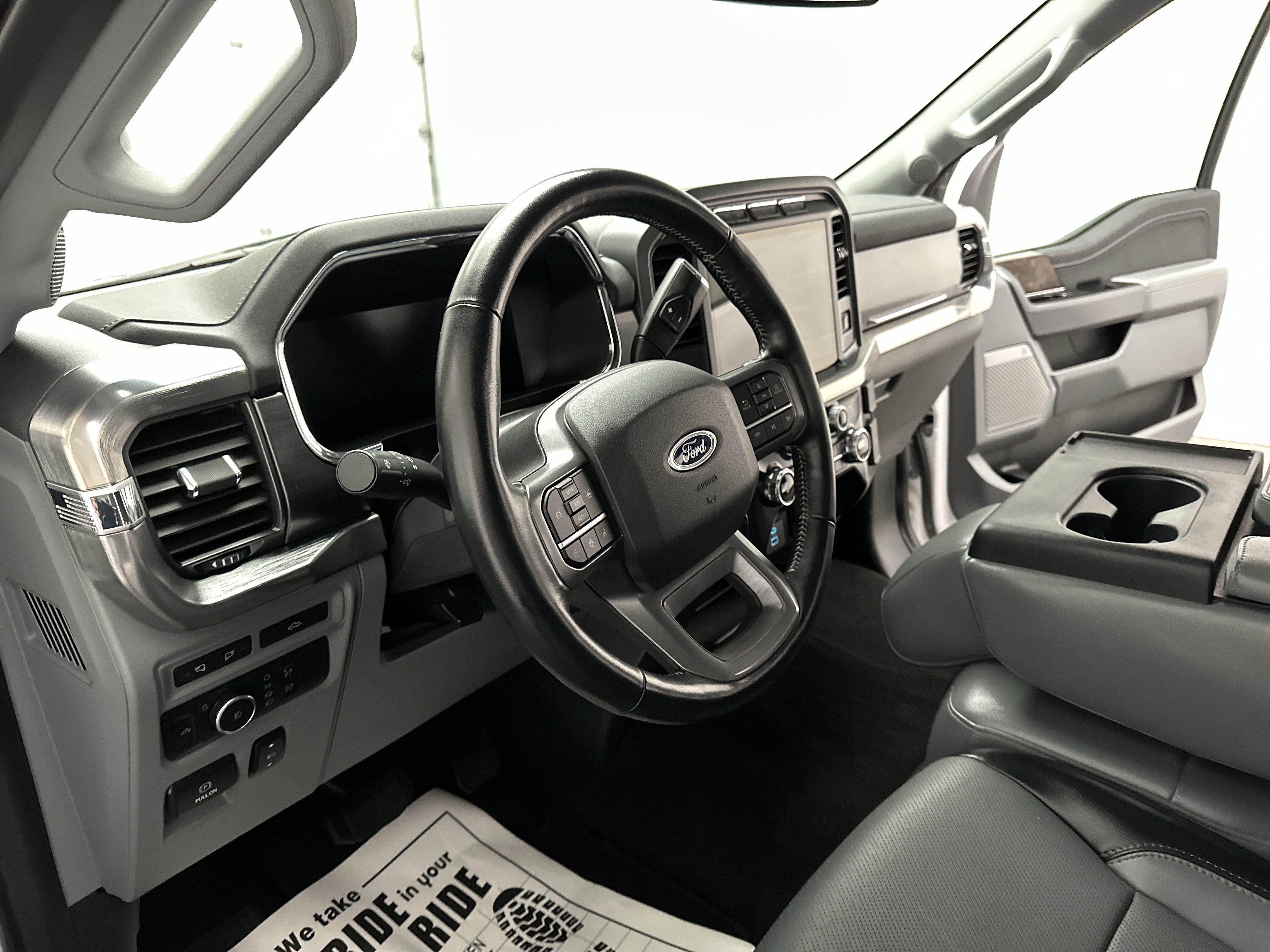 Used 2021 Ford F150 Lariat w/ Equipment Group 501A Mid AWD/4WD image 19