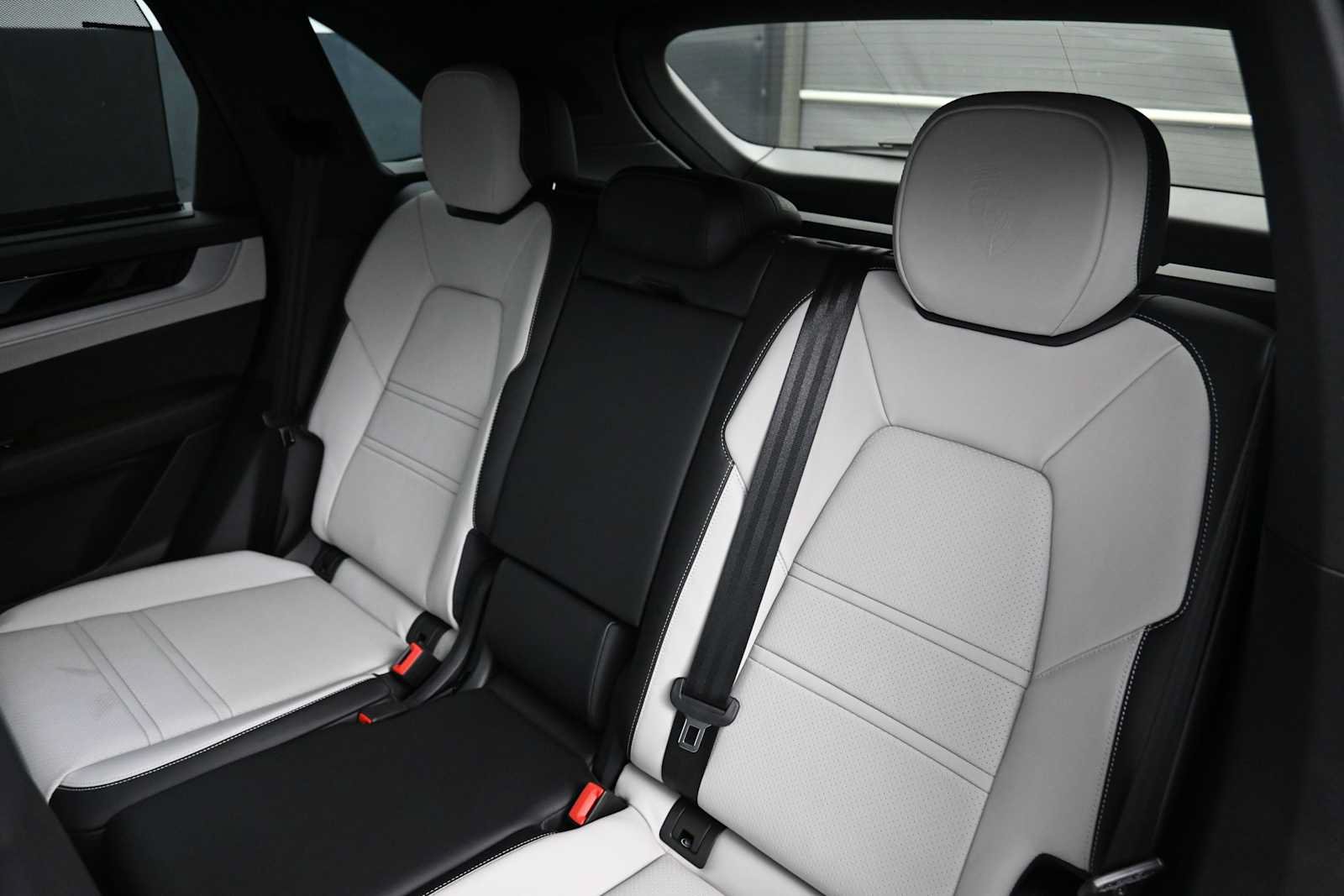 New 2026 Porsche Cayenne S AWD/4WD image 19