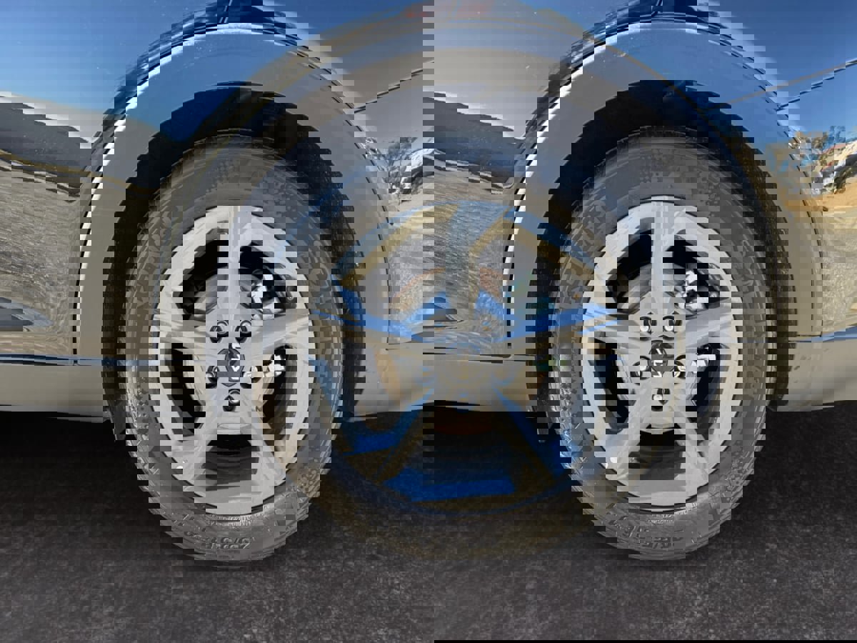 Used 2025 Kia K4 LXS image 9