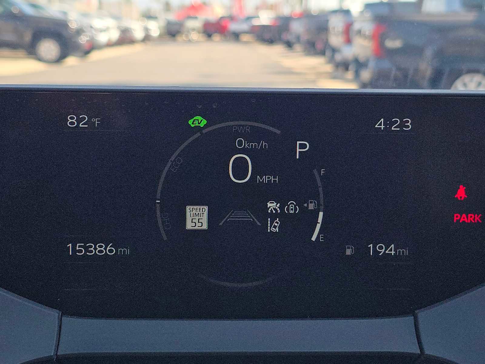 Used 2025 Toyota Prius XLE FWD image 26