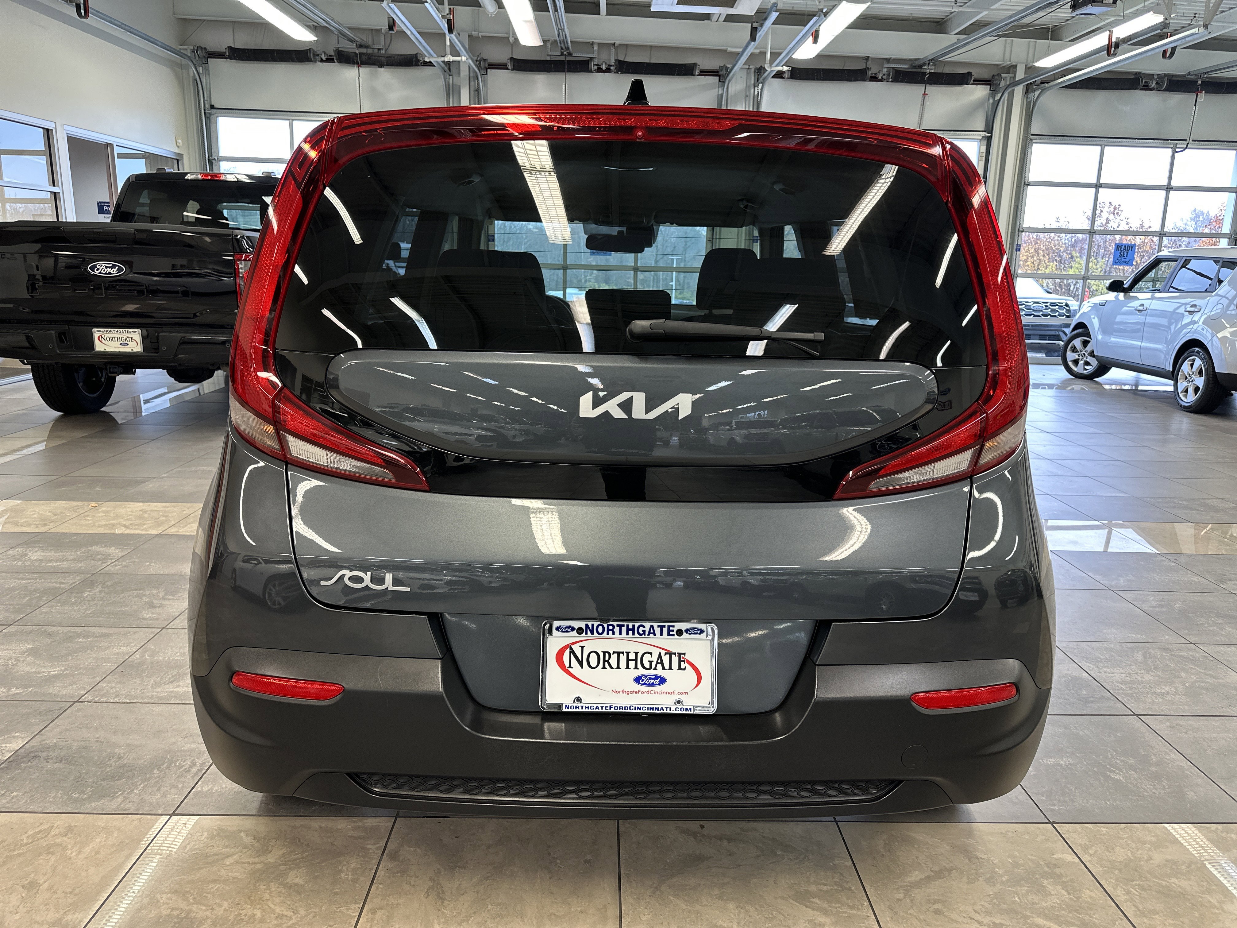 Used 2022 Kia Soul LX w/ Technology Package image 12