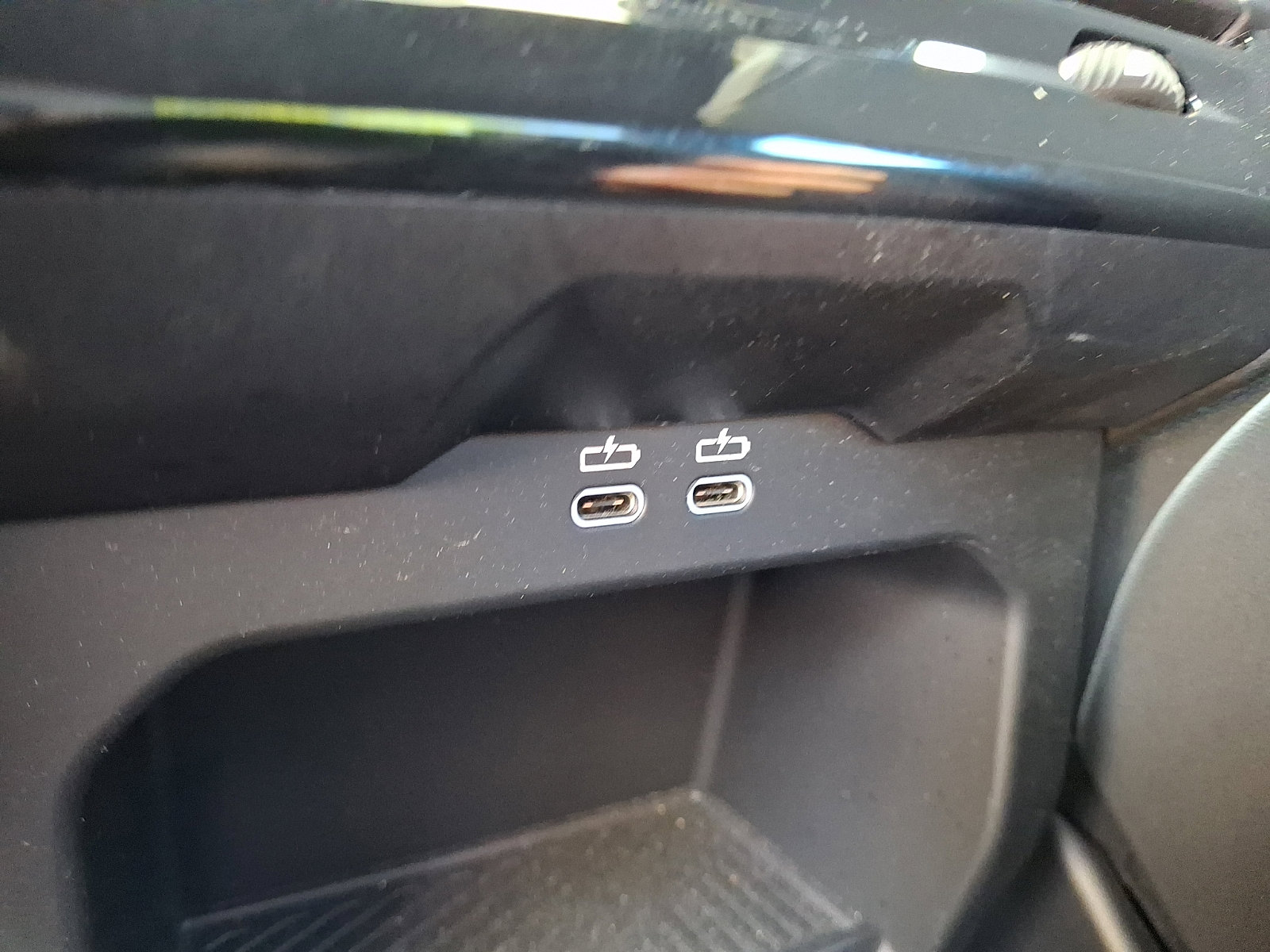 Used 2025 BMW i5 xDrive40 w/ Premium Package AWD/4WD image 12