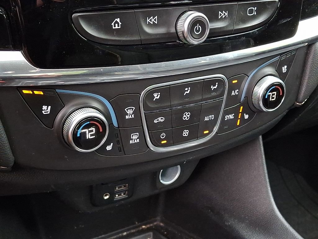 Used 2023 Chevrolet Traverse Premier w/ Redline Edition AWD/4WD image 17