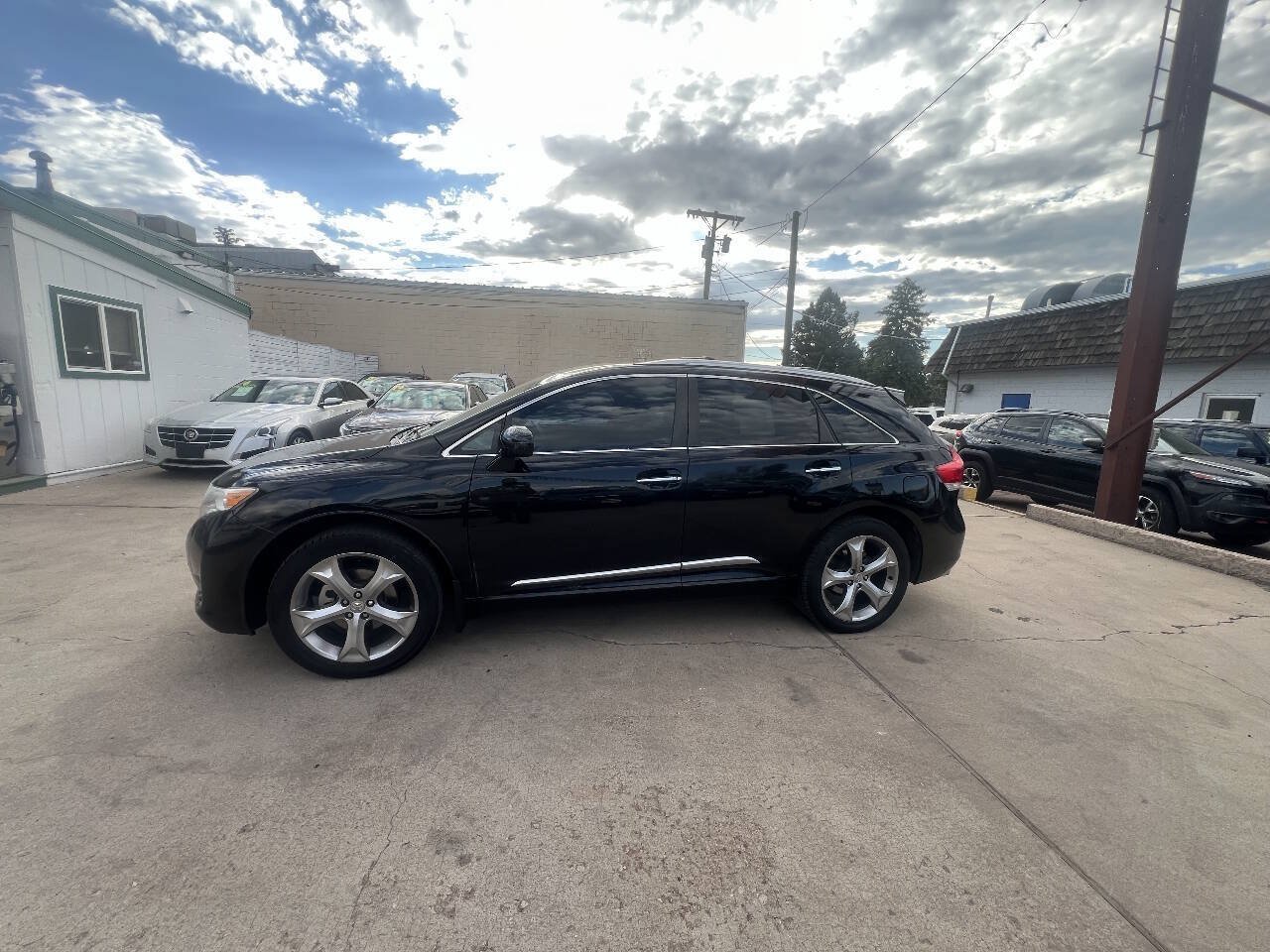 Used 2011 Toyota Venza AWD w/ Convenience Pkg image 22