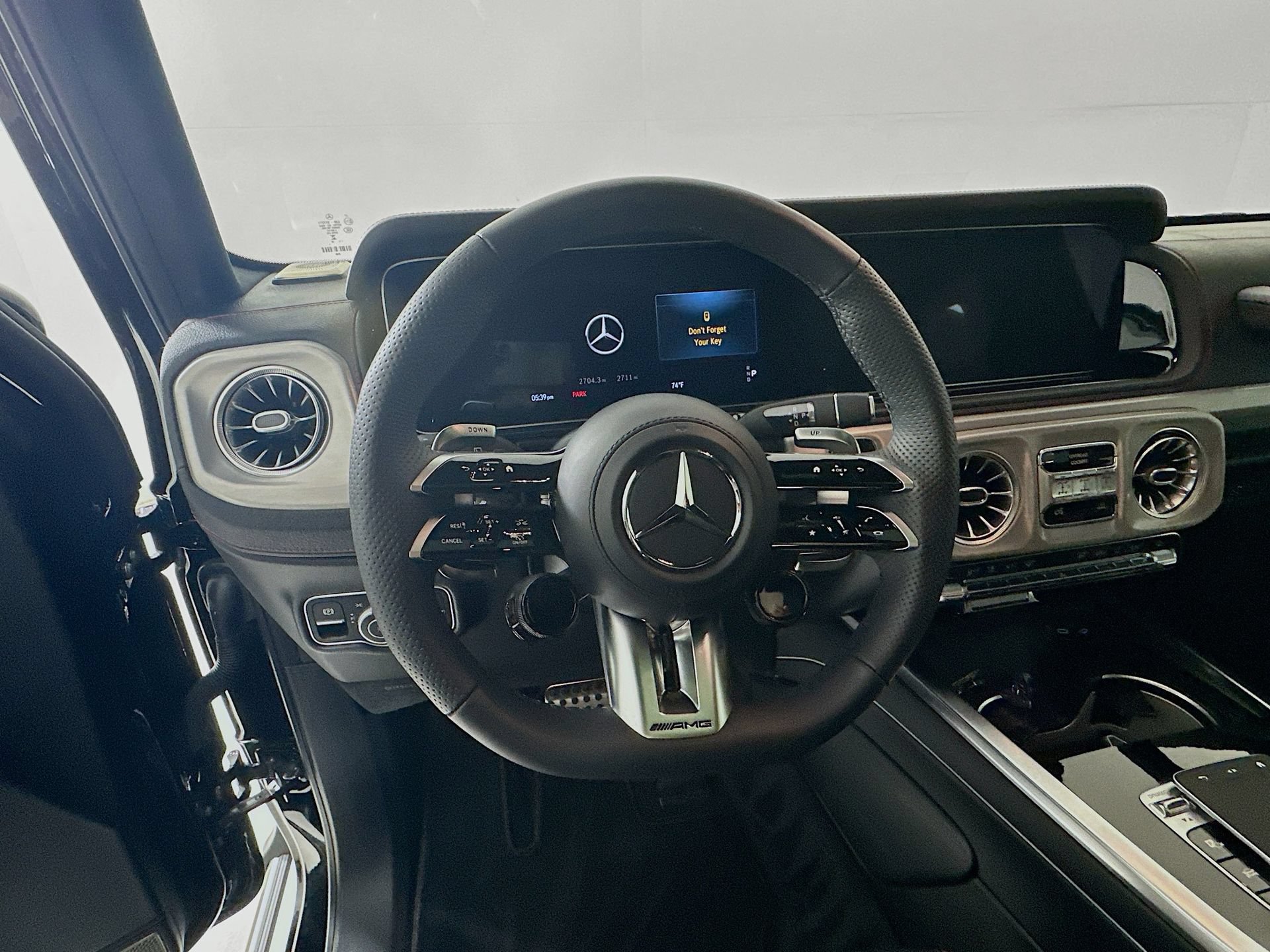 Certified 2025 Mercedes-Benz G 63 AMG 4MATIC image 12