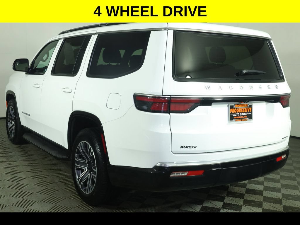 Used 2024 Jeep Wagoneer Series II w/ Flexible Seating Group AWD/4WD image 4