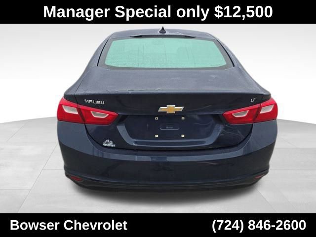 Used 2016 Chevrolet Malibu LT w/ Leather Package image 4