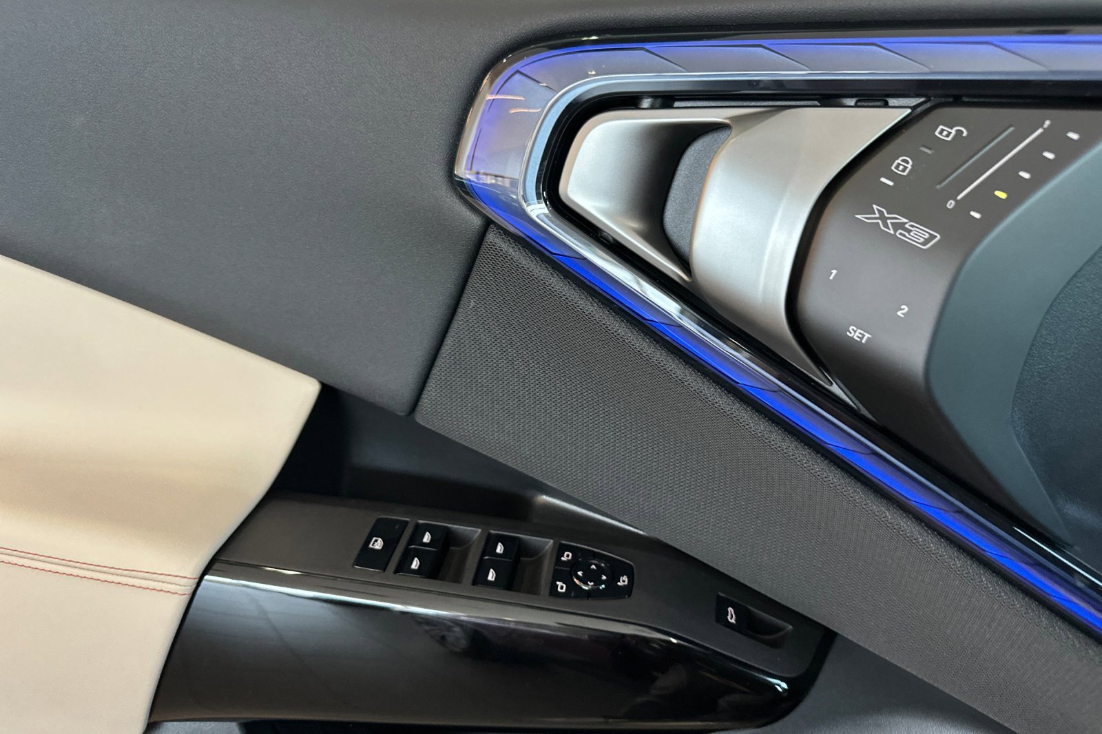 New 2026 BMW X3 xDrive30 w/ Convenience Package image 8