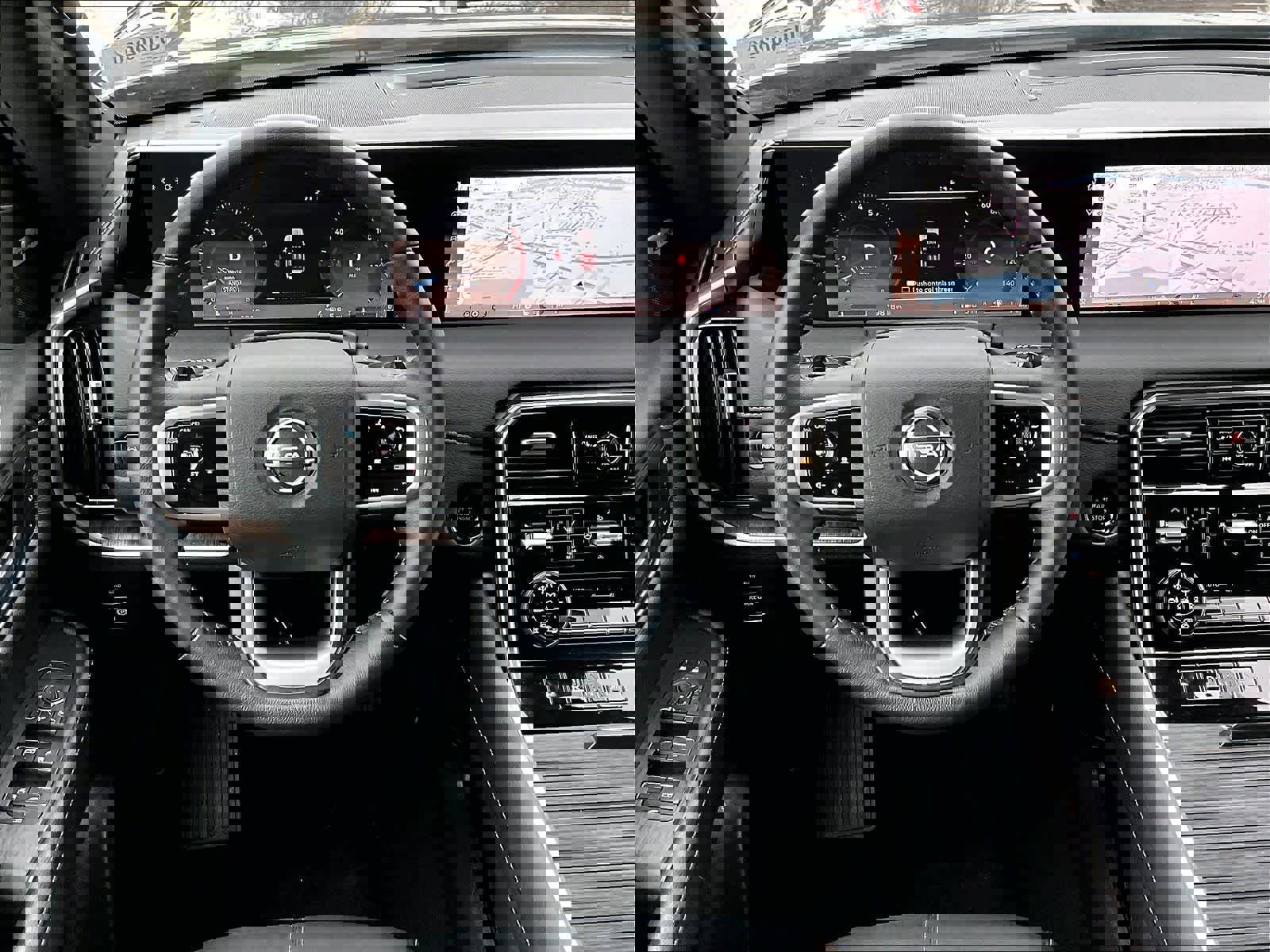 Certified 2025 Nissan Armada SL image 18