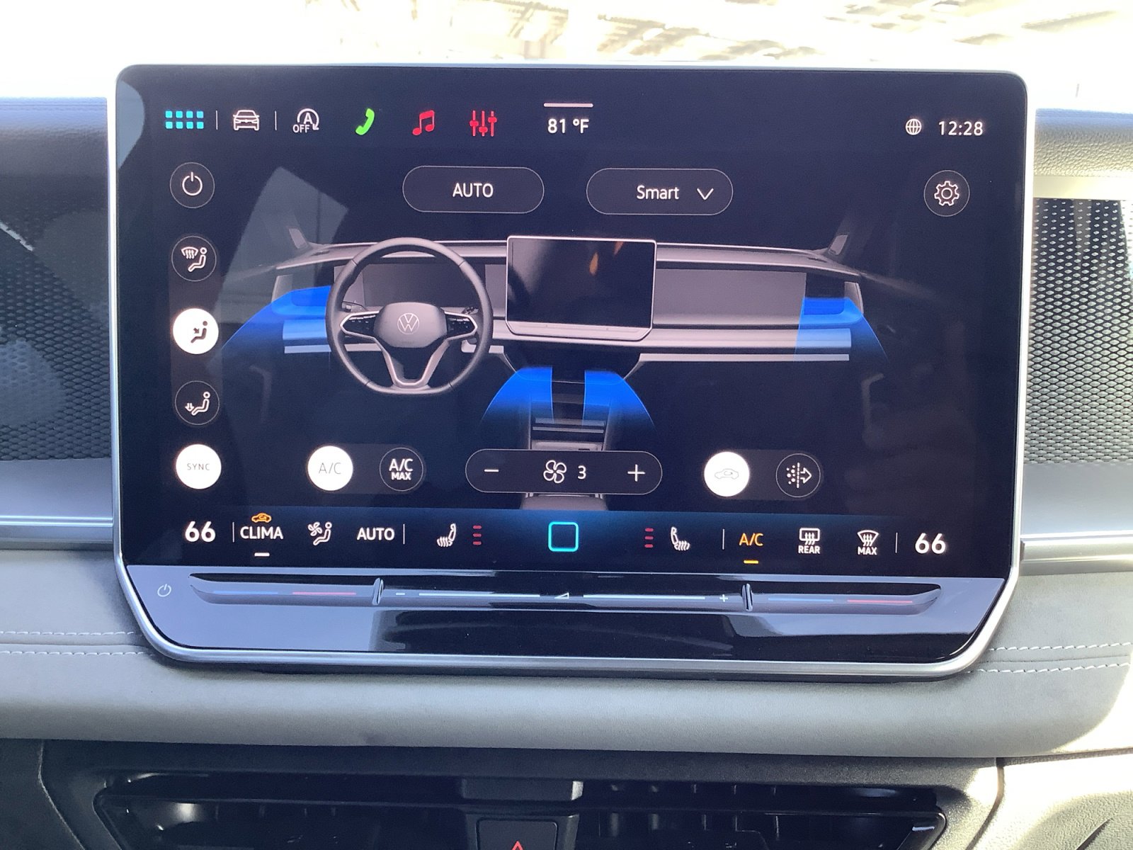 New 2026 Volkswagen Tiguan SE R-Line image 18