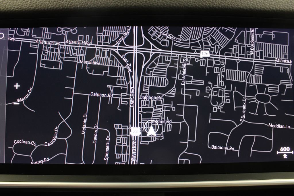 Certified 2023 Porsche Cayenne Platinum Edition image 20