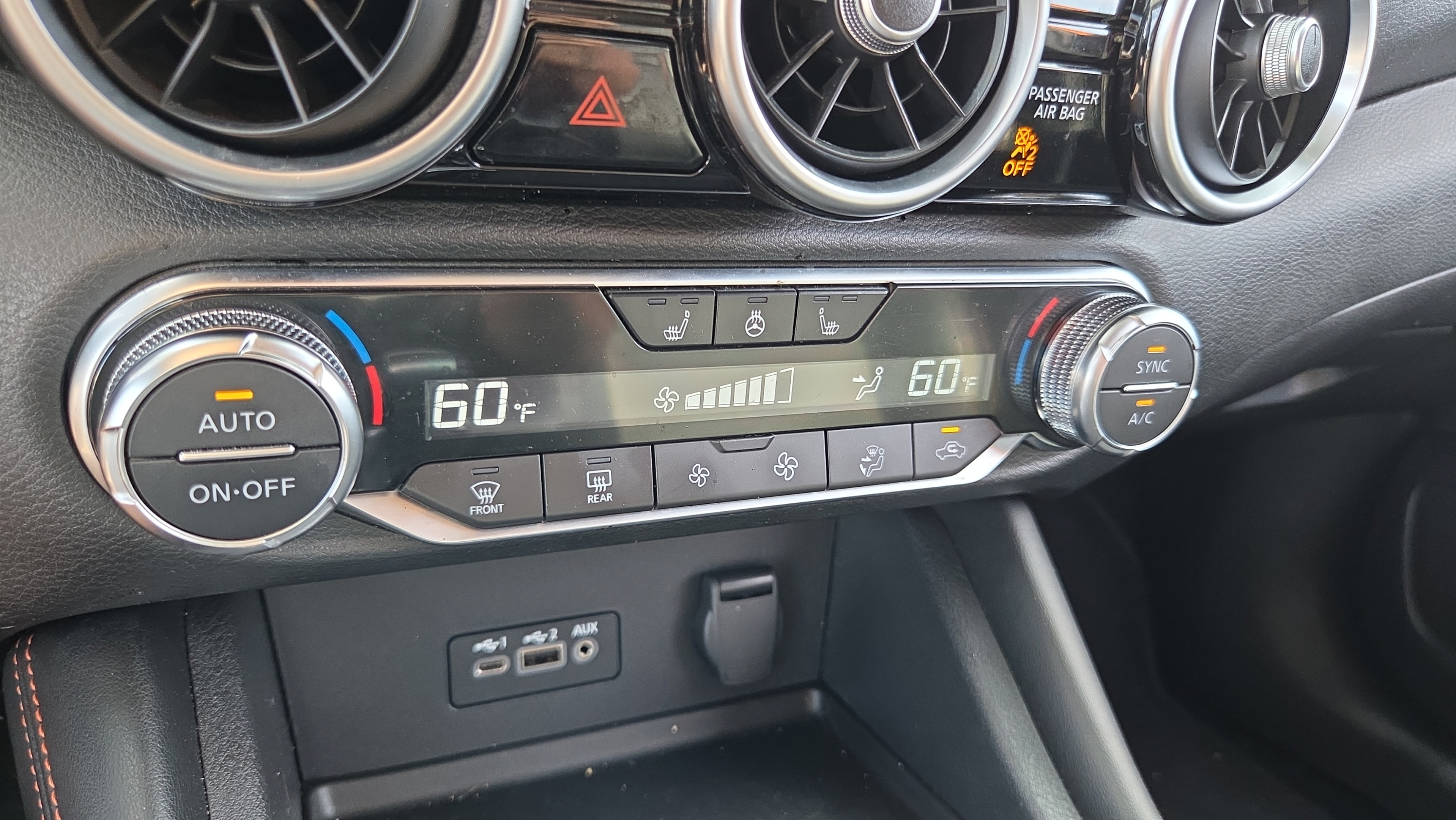 Used 2022 Nissan Sentra SR w/ SR Premium Package FWD image 21