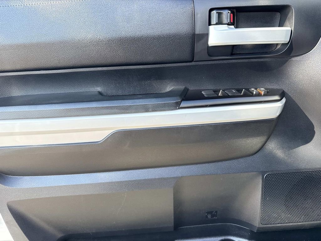 Used 2019 Toyota Tundra SR5 image 18