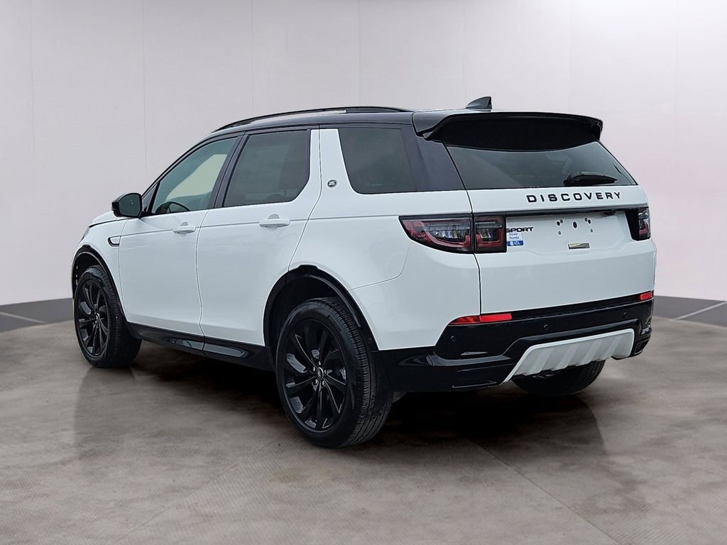 Used 2024 Land Rover Discovery Sport Dynamic SE image 6