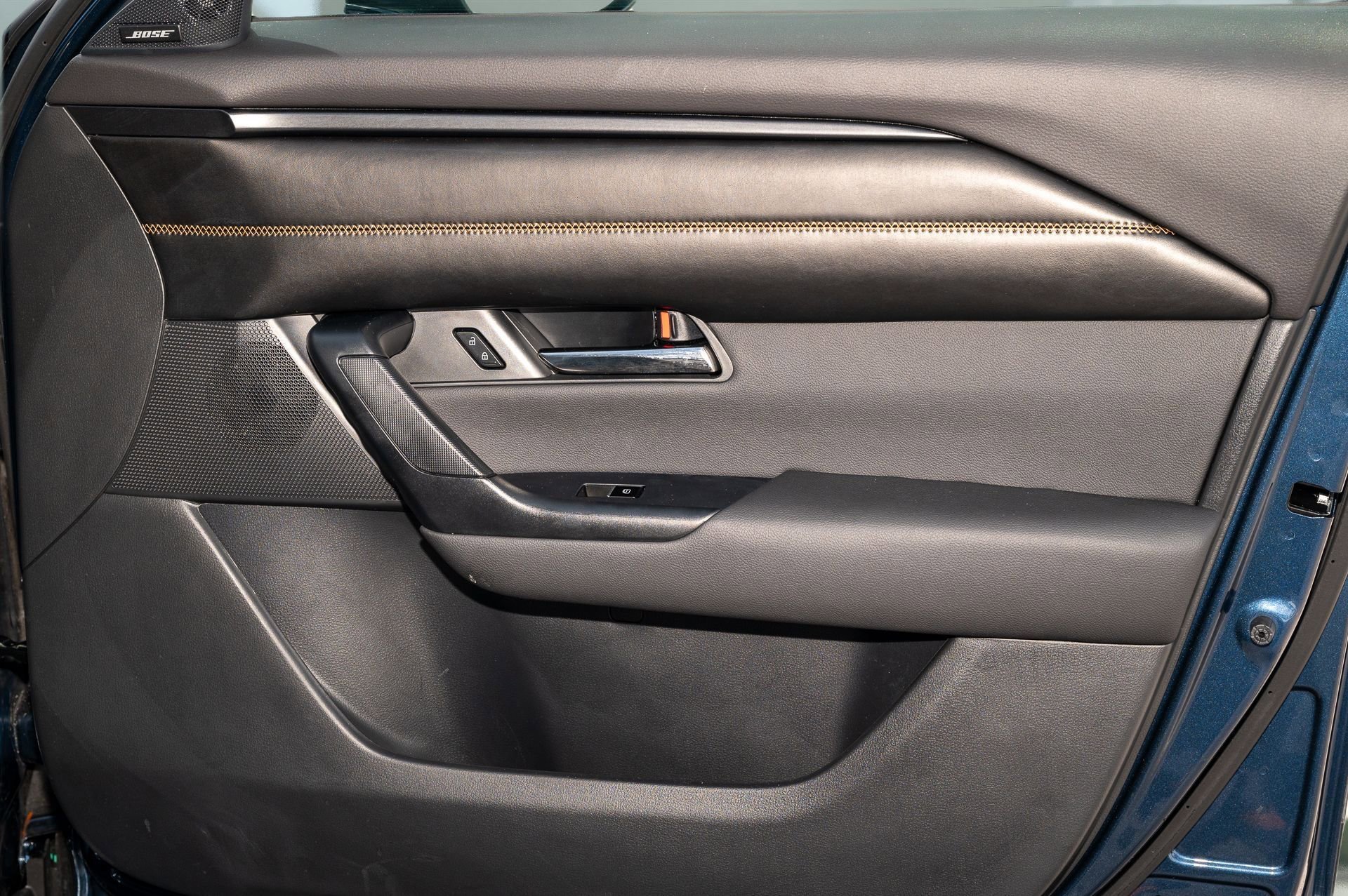 Used 2025 MAZDA CX-50 2.5 Hybrid w/ Premium Plus Pkg image 17