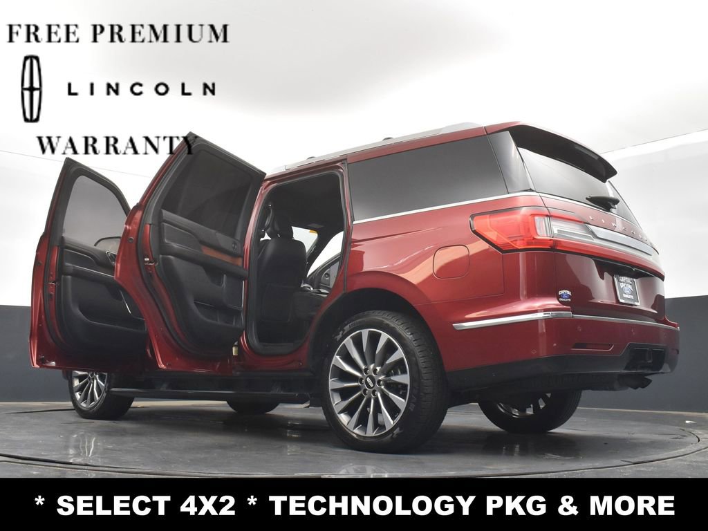 Used 2018 Lincoln Navigator Select image 40
