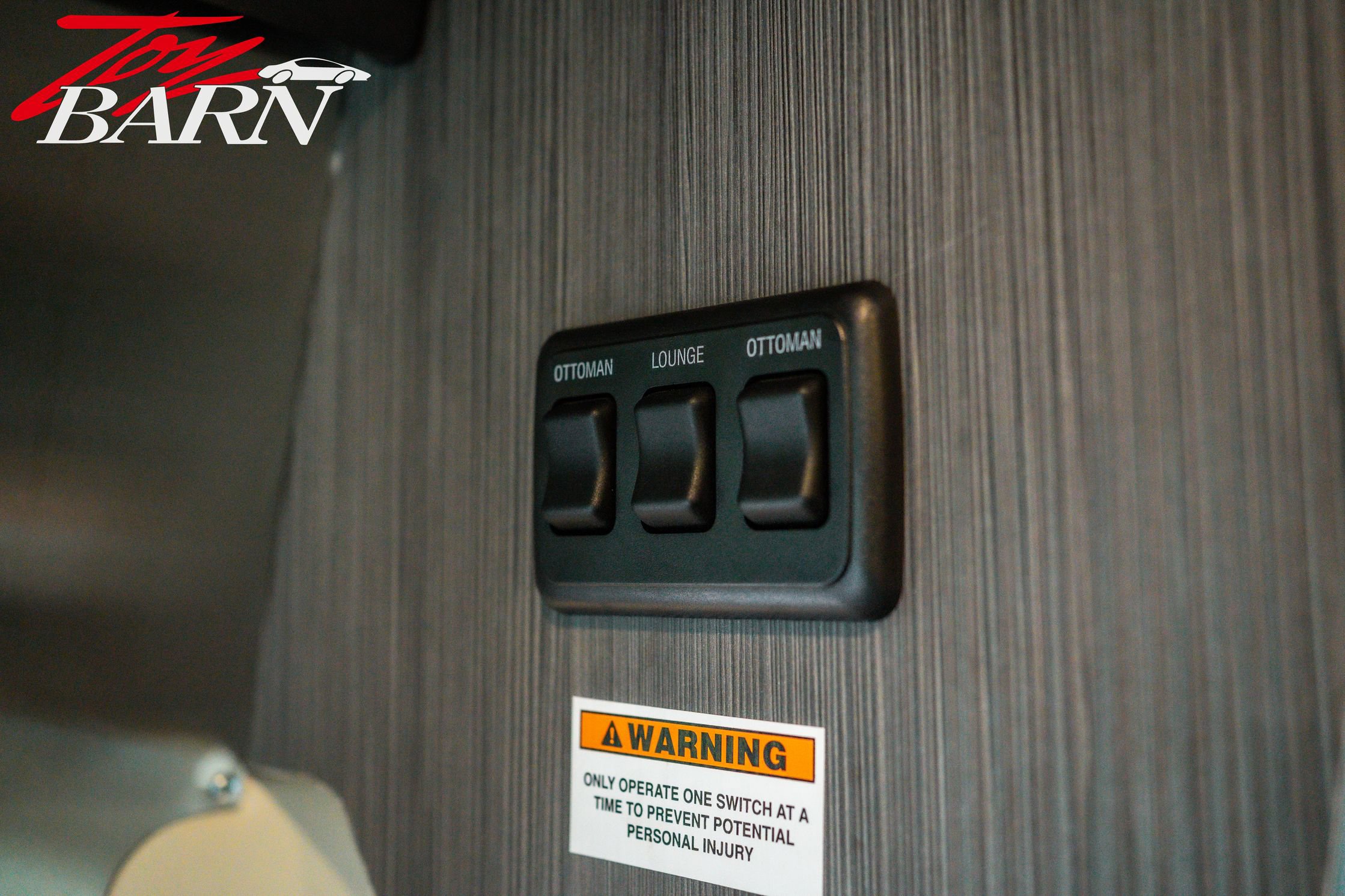 Used 2020 Mercedes-Benz Sprinter 2500 image 36