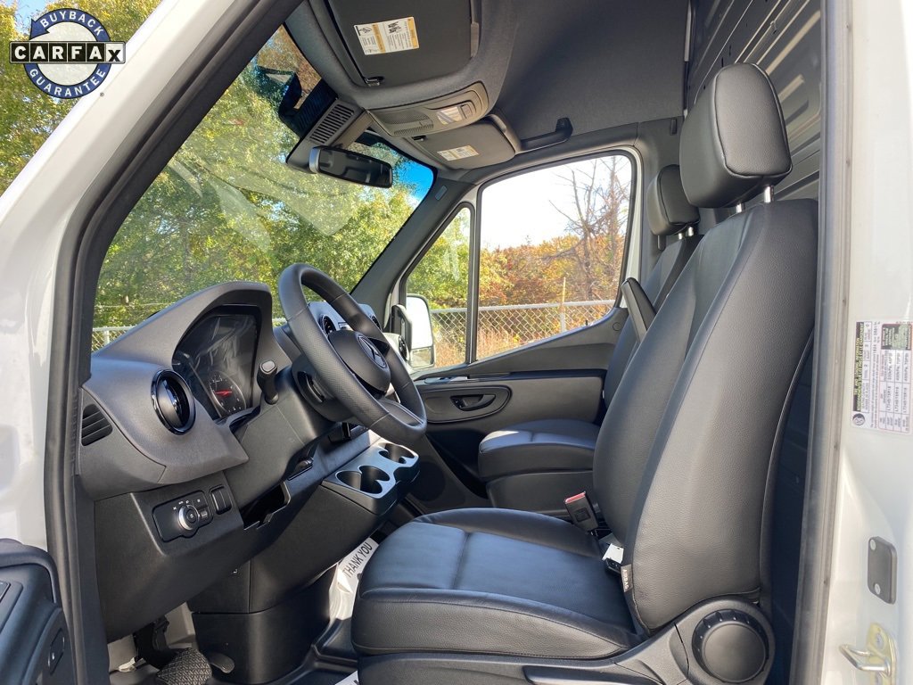 Used 2025 Mercedes-Benz Sprinter 2500 image 20