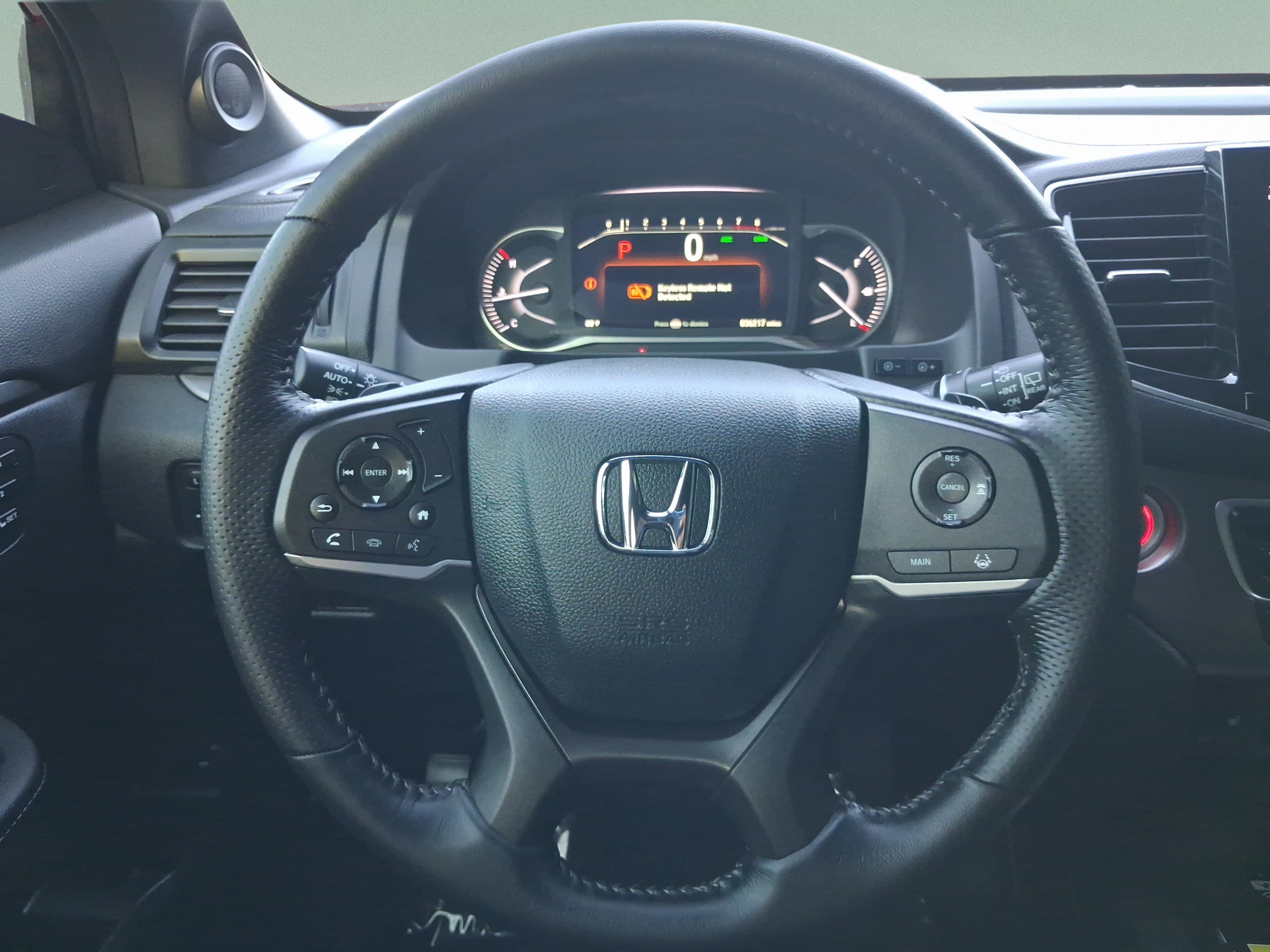 Used 2024 Honda Passport EX-L image 14