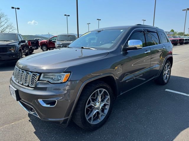 Used 2020 Jeep Grand Cherokee Overland AWD/4WD image 3