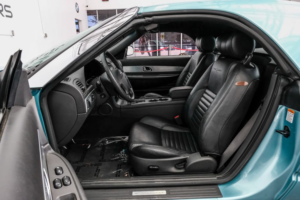 Used 2002 Ford Thunderbird RWD image 4