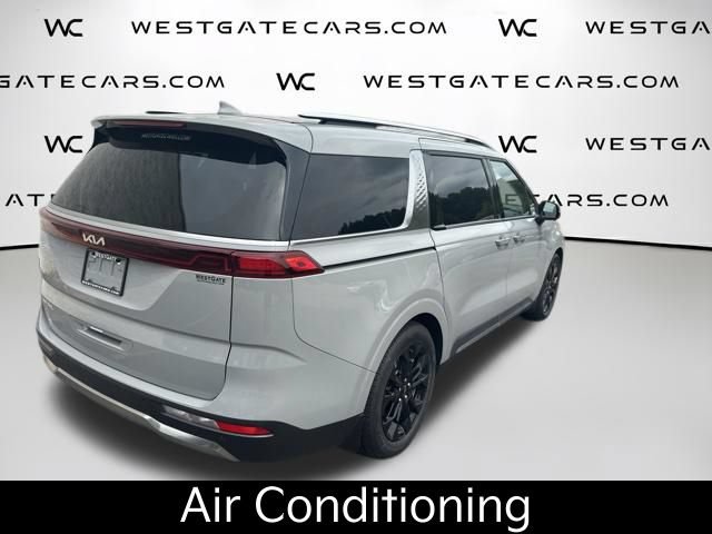 Used 2024 Kia Carnival SX Prestige FWD image 8