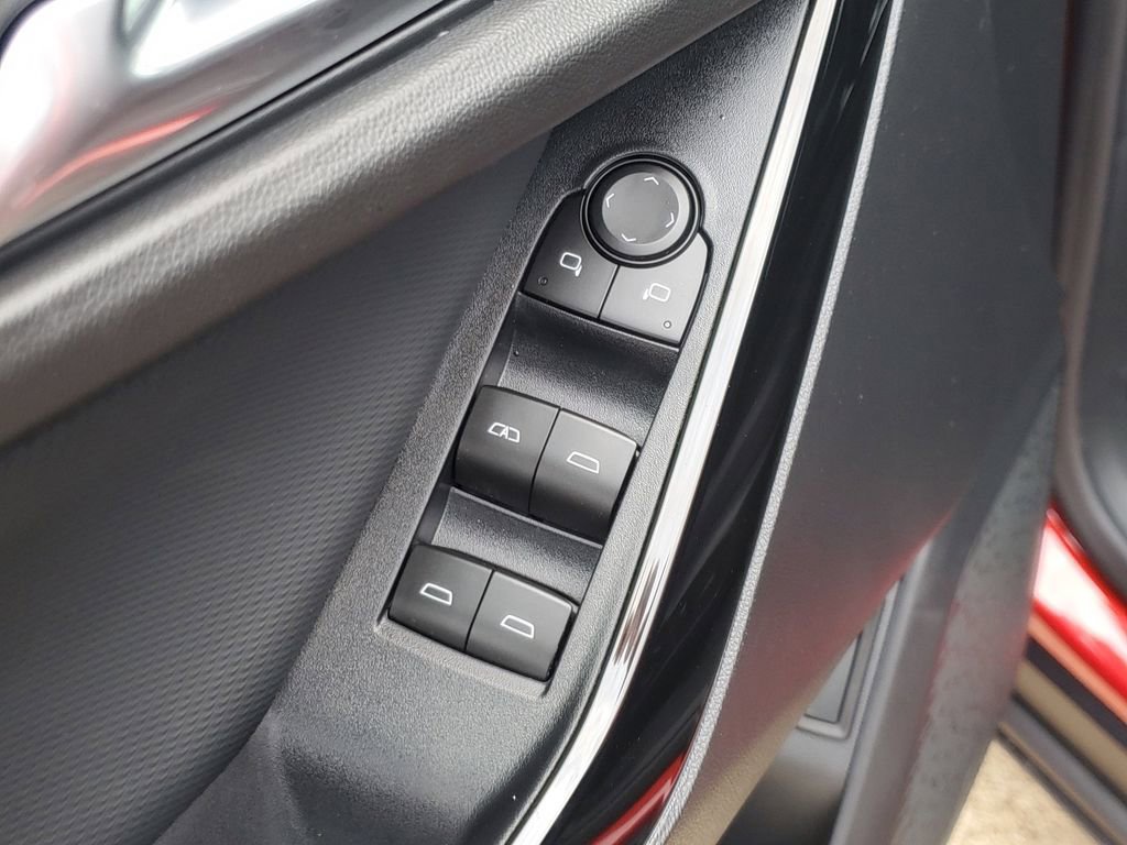 New 2026 Chevrolet Equinox LT w/ Convenience Package II image 17