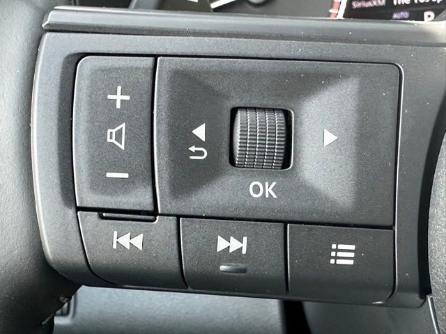 New 2025 Nissan Pathfinder SV w/ Cargo Package image 33