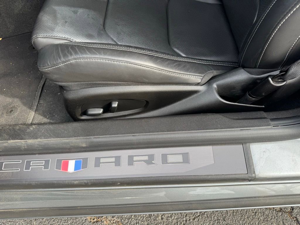Used 2023 Chevrolet Camaro SS RWD image 18