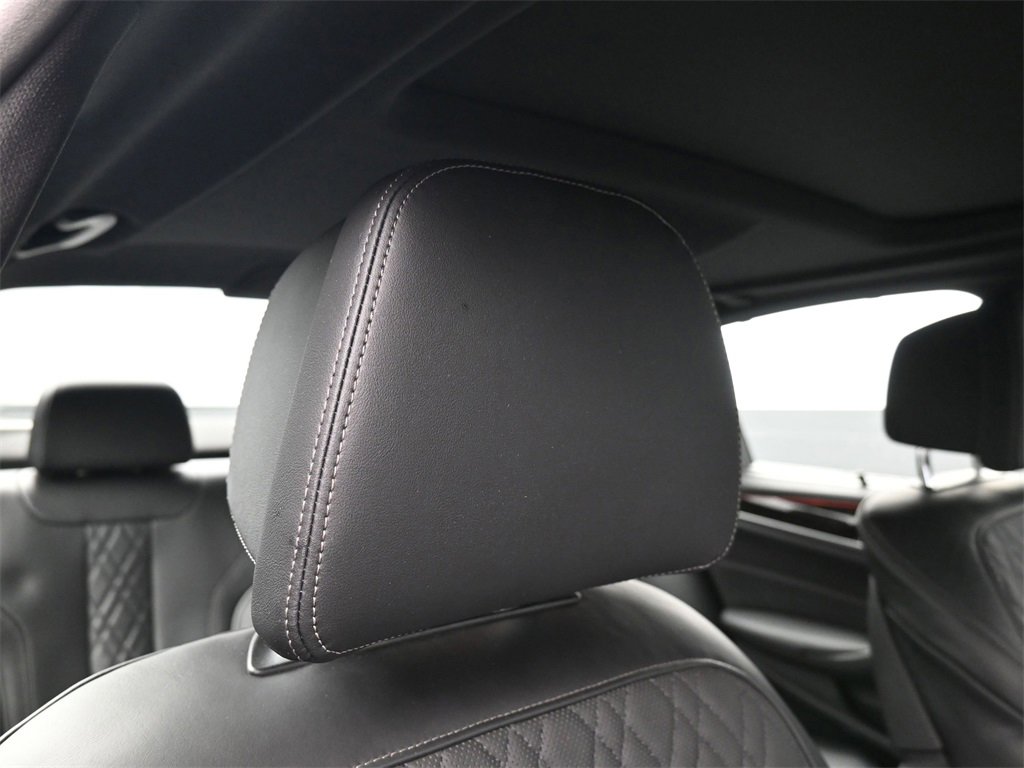 Certified 2023 BMW M550i xDrive w/ Executive Package image 18