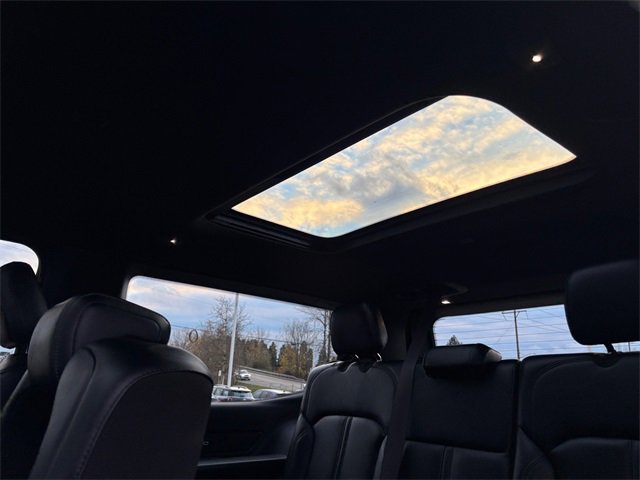 Used 2022 Jeep Wagoneer Series II w/ Premium Group I image 35