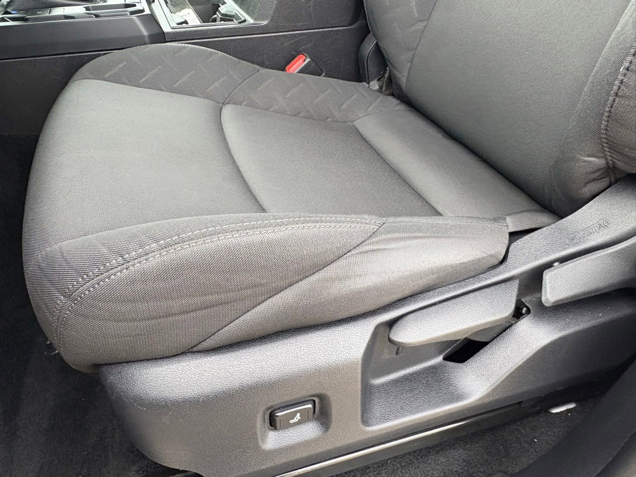 Used 2024 Toyota Tacoma SR RWD image 27