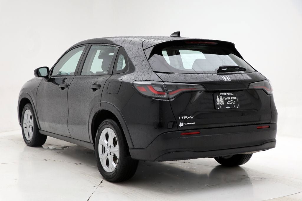 Used 2025 Honda HR-V LX image 7